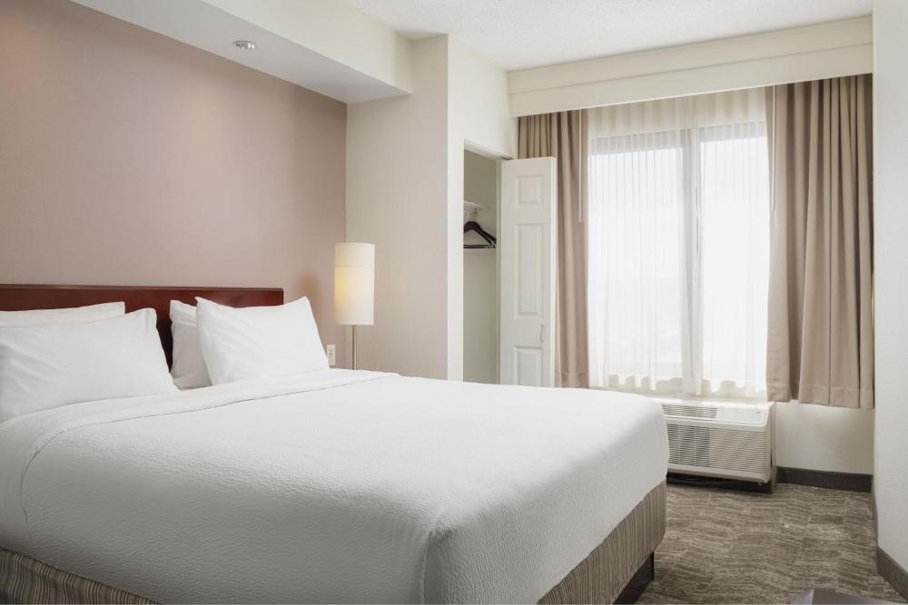 King Suite with Sofa Bed interior